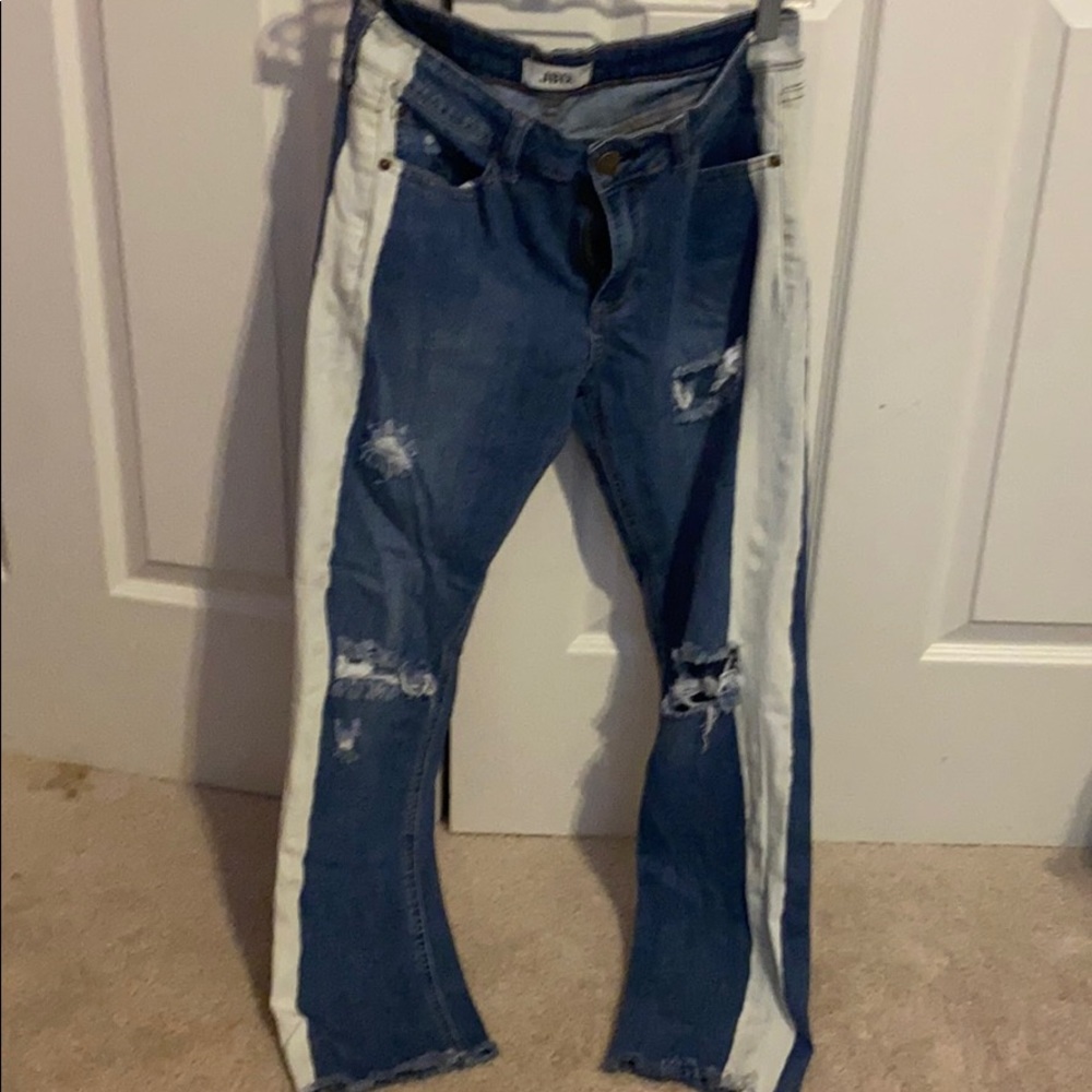 White stripe detailed jeans